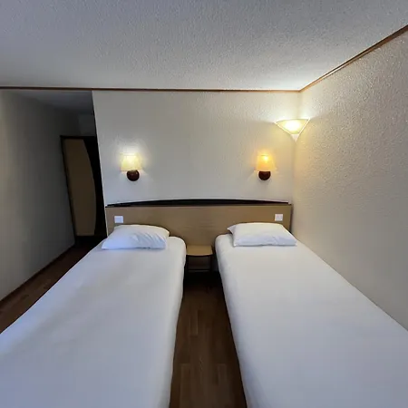 Initial By Balladins Hotel 3*