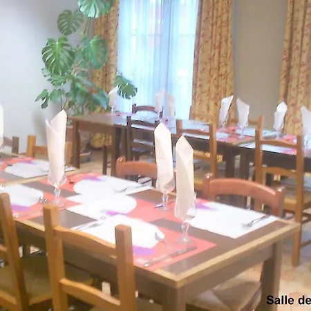 Initial By Balladins 3*