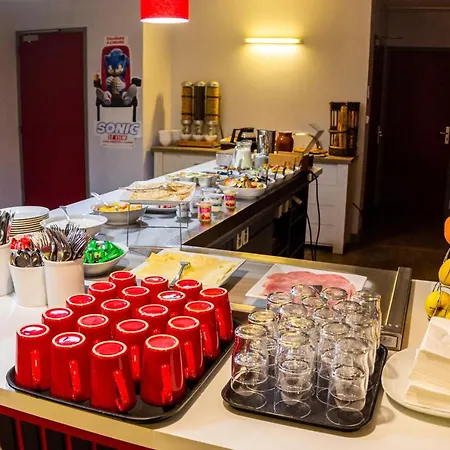 Initial By Balladins