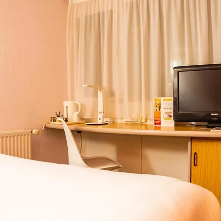 Initial By Balladins Hotel