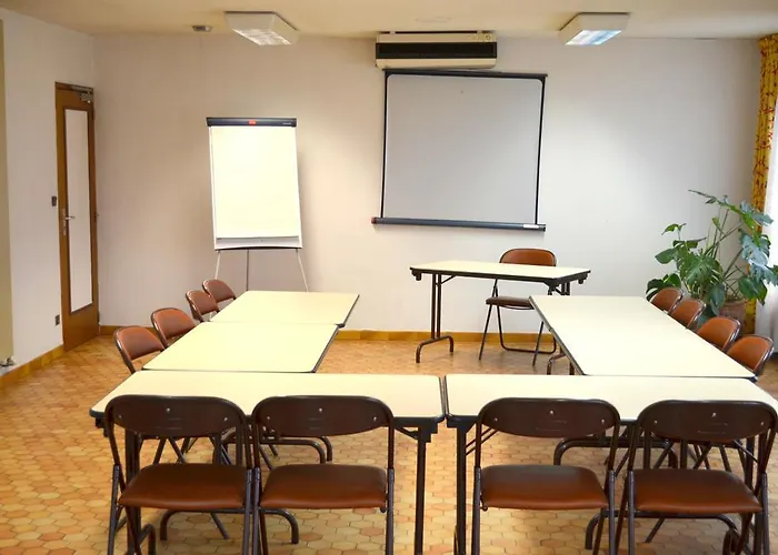 酒店 Initial By Balladins 永河畔拉罗什