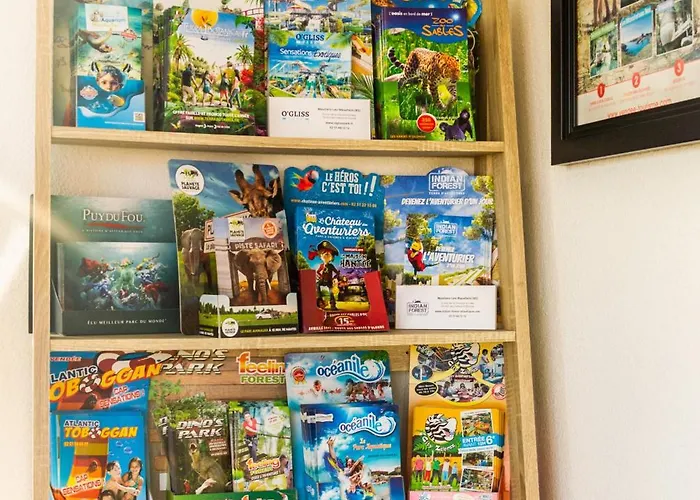 Initial By Balladins