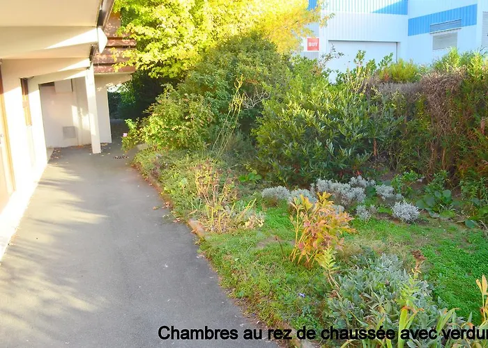 Initial By Balladins מלון 3*