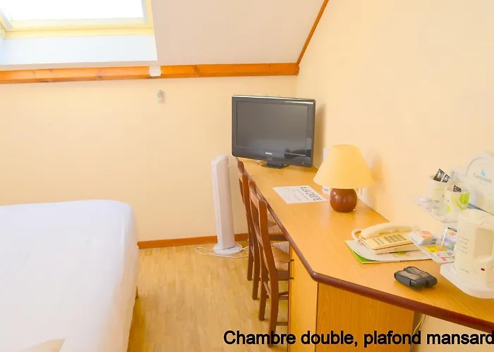 Initial By Balladins מלון לה-רוש-סור-יון