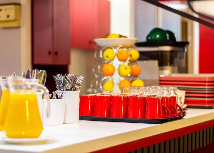 Initial By Balladins 3*