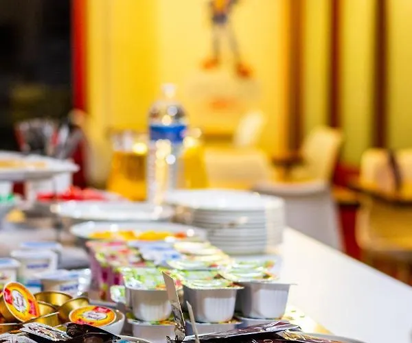 Initial By Balladins 3* 永河畔拉罗什