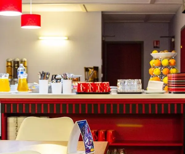 酒店 Initial By Balladins 3*