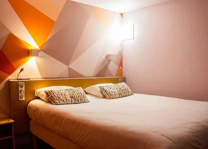 מלון Initial By Balladins לה-רוש-סור-יון