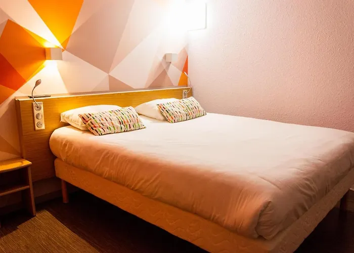 Initial By Balladins